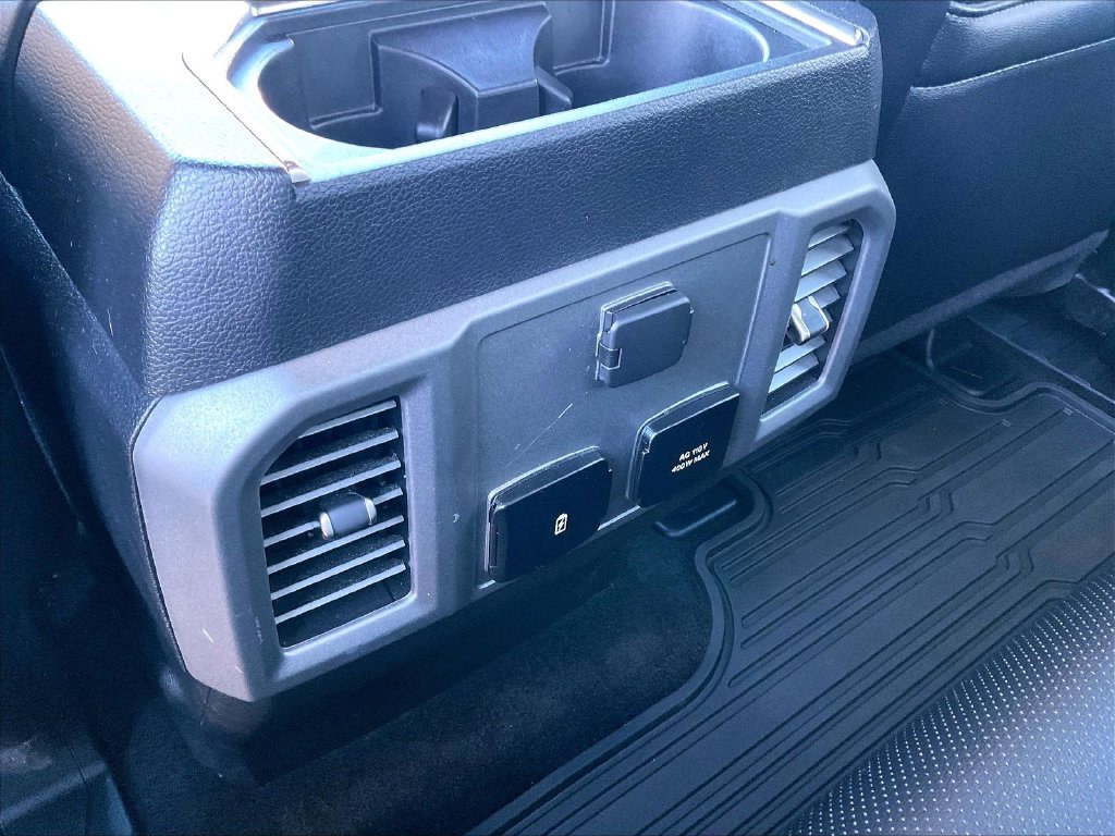 Used 2018 Ford F150 Raptor w/ Equipment Group 802A Luxury AWD/4WD image 27