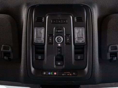 Used 2024 GMC Yukon AT4 w/ AT4 Premium Package image 25