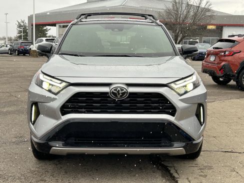 Used 2025 Toyota RAV4 XSE image 2