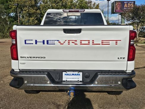 Used 2021 Chevrolet Silverado 1500 LTZ image 5