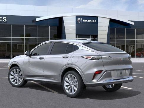 New 2026 Buick Envista Avenir FWD image 3