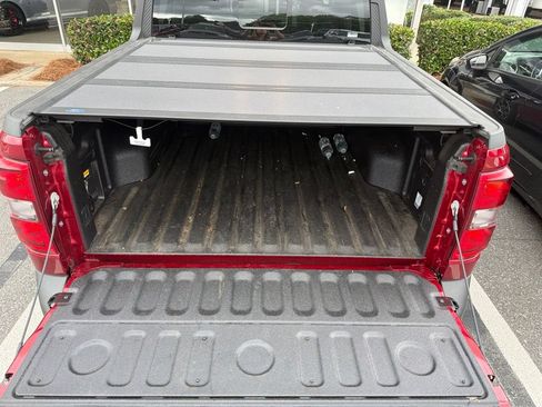 Used 2025 Ford Maverick Lariat AWD/4WD image 12