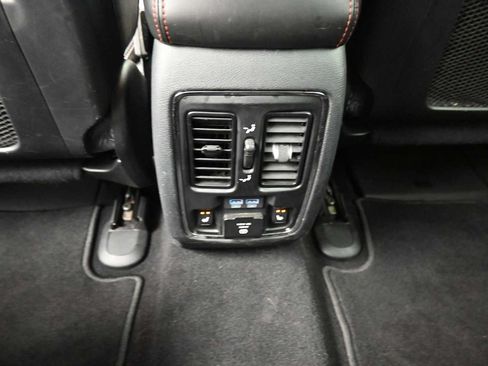 Used 2020 Jeep Grand Cherokee Trailhawk AWD/4WD image 14