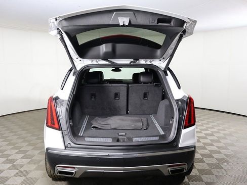 Used 2023 Cadillac XT5 Premium Luxury image 18
