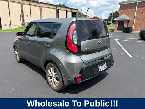 Used 2016 Kia Soul + FWD image 7