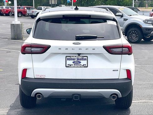 New 2024 Ford Escape SE w/ PHEV Premium Package image 4