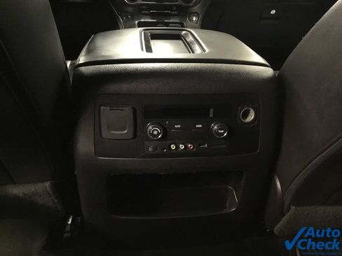 Used 2016 Chevrolet Tahoe LT AWD/4WD image 34