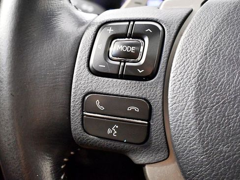 Used 2020 Lexus IS 300 image 39