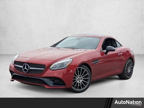 Used 2019 Mercedes-Benz SLC 300 image 1