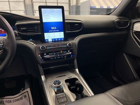Used 2020 Ford Explorer ST w/ ST Street Pack image 24