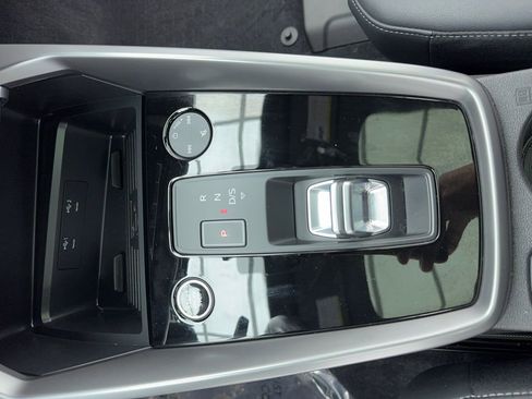 Used 2024 Audi A3 2.0T Premium w/ Convenience Package image 28