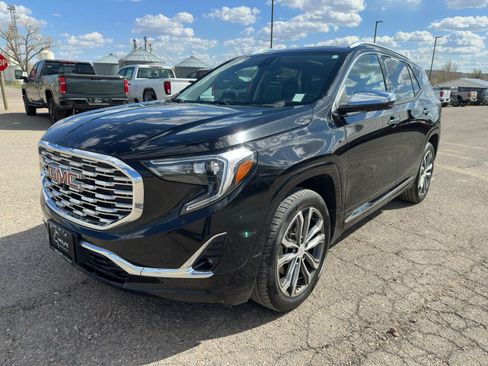 Used 2020 GMC Terrain Denali w/ GMC Pro Grade Package AWD/4WD image 3