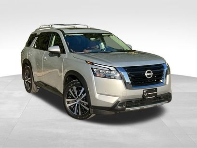 Certified 2024 Nissan Pathfinder Platinum w/ Cargo Package
