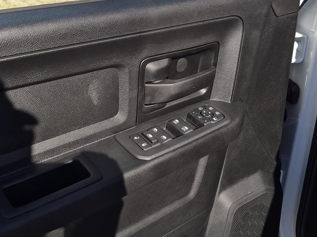 New 2026 RAM 3500 Tradesman AWD/4WD image 10