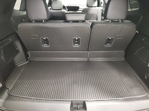 New 2026 Buick Enclave Sport Touring w/ Power Package AWD/4WD image 15