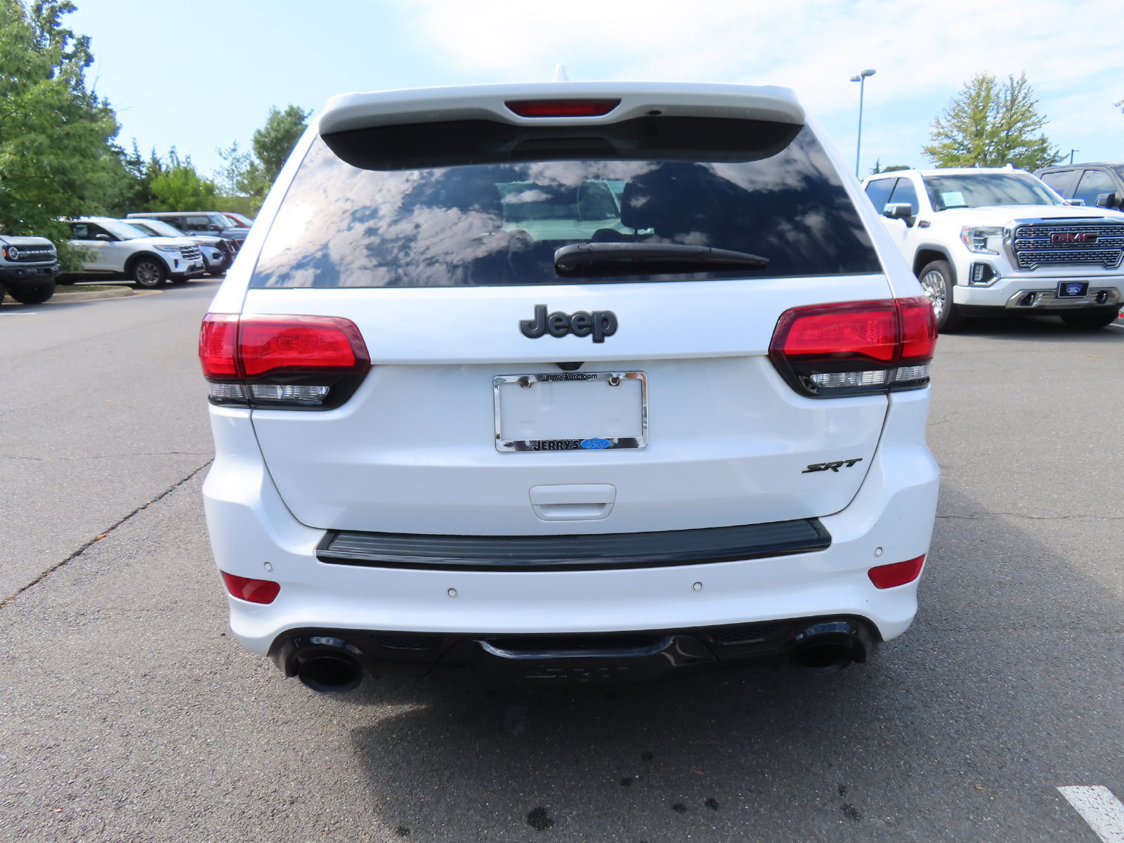 Used 2020 Jeep Grand Cherokee SRT w/ Trailer Tow Group IV AWD/4WD image 6
