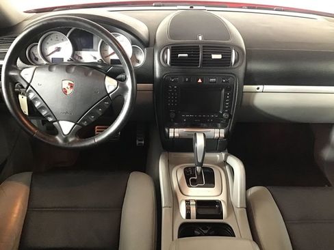 Used 2006 Porsche Cayenne S image 26