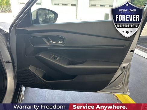 Used 2023 Honda Accord EX image 35