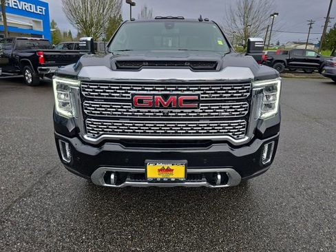 Certified 2022 GMC Sierra 3500 Denali image 9