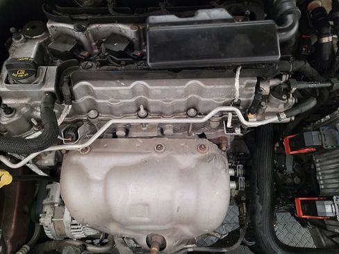 Used 2015 Chrysler 200 Limited FWD image 30