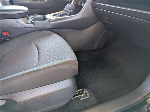 Certified 2025 Toyota RAV4 XLE AWD/4WD image 15