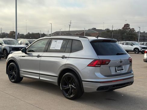 Used 2024 Volkswagen Tiguan SE R-Line image 5
