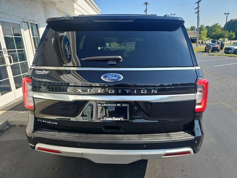 Used 2023 Ford Expedition Platinum AWD/4WD image 5