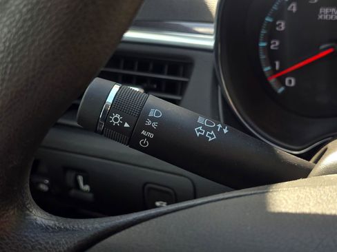 Used 2019 Chevrolet Impala LS FWD image 33