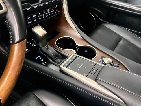 Used 2020 Lexus RX 350L FWD w/ Premium Package image 15
