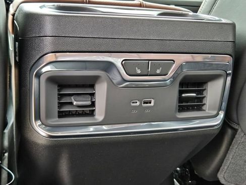 New 2026 GMC Sierra 3500 Denali Ultimate AWD/4WD image 10