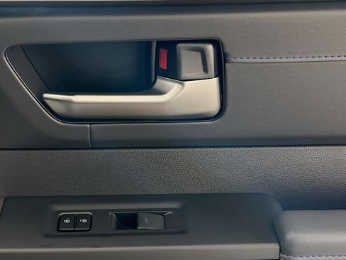 New 2026 Toyota Tundra Platinum AWD/4WD image 31