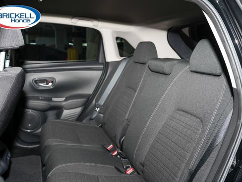 Certified 2025 Honda HR-V LX image 16