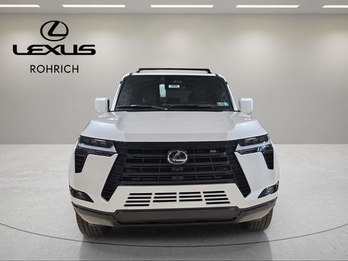 New 2026 Lexus GX 550 AWD/4WD image 2