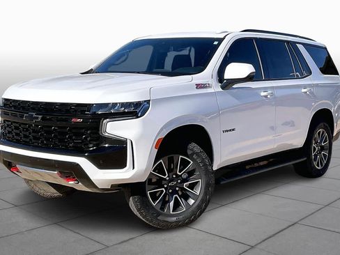 Certified 2023 Chevrolet Tahoe Z71 w/ Luxury Package image 2