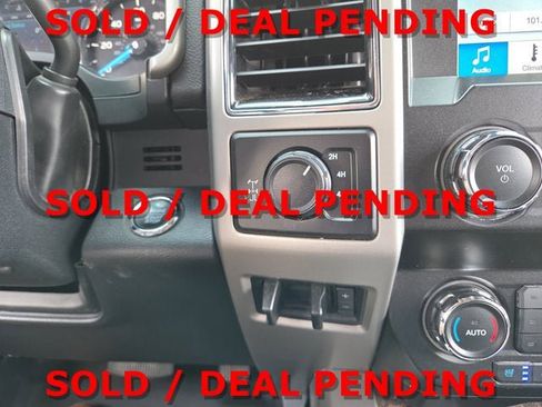 Used 2019 Ford F250 Lariat w/ Lariat Ultimate Package AWD/4WD image 17