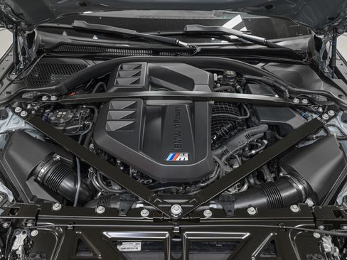 Used 2024 BMW M4 xDrive Competition w/ Executive Package AWD/4WD image 11