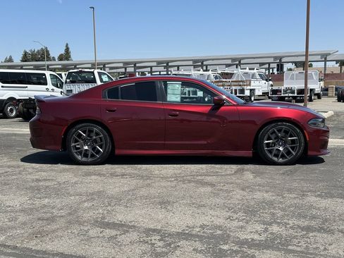 Used 2019 Dodge Charger GT w/ Plus Group RWD image 2