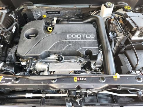 Used 2022 Chevrolet Equinox LS w/ LS Convenience Package FWD image 31