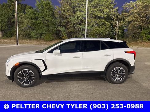 Used 2024 Chevrolet Blazer EV LT image 4