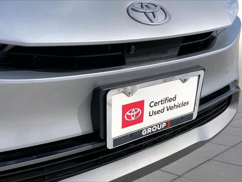 Certified 2024 Toyota Prius Limited w/ Limited Premium Package FWD image 29