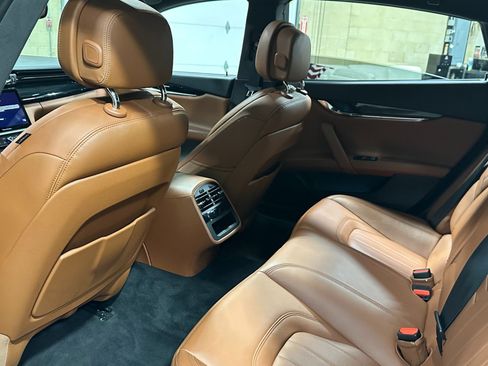 Used 2022 Maserati Quattroporte Modena Q4 image 27