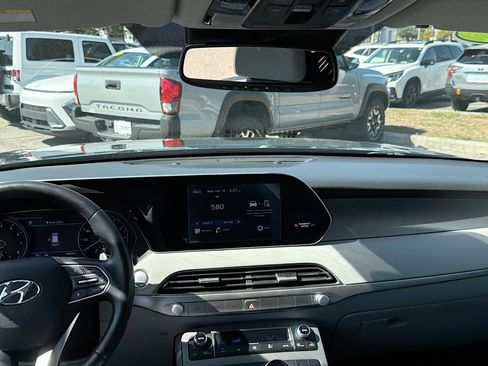 Used 2022 Hyundai Palisade SEL w/ Convenience Package image 18