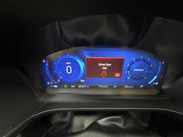 Used 2020 Ford Escape Titanium AWD/4WD image 2