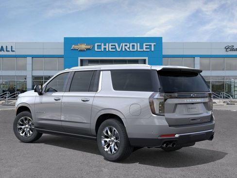 New 2026 Chevrolet Suburban Premier AWD/4WD image 3