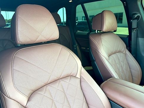 Used 2023 BMW X5 xDrive40i w/ Luxury Seating Package AWD/4WD image 27