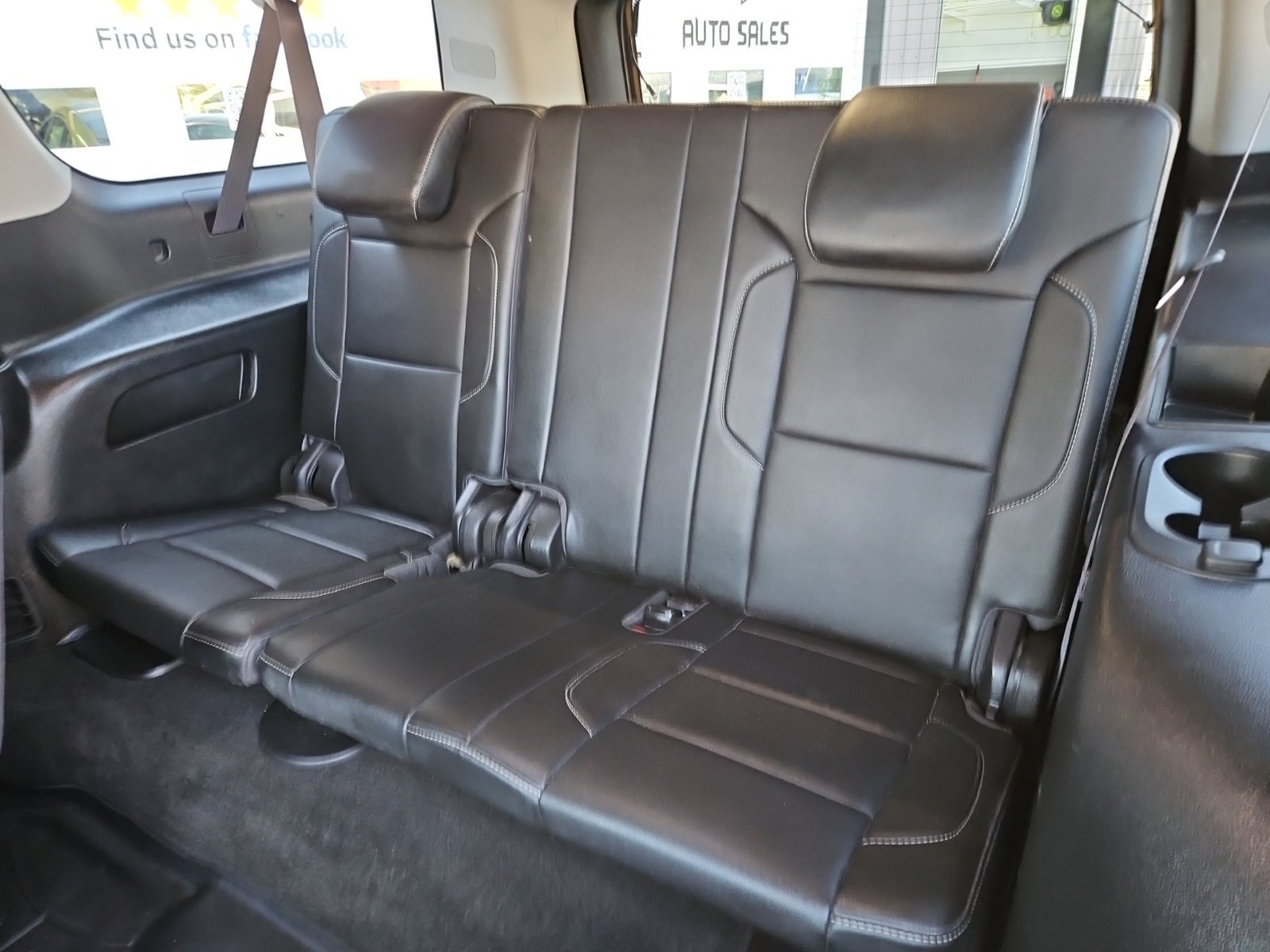 Used 2017 Chevrolet Suburban Premier AWD/4WD image 20