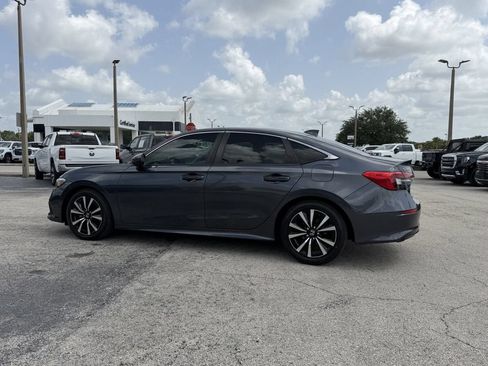 Used 2022 Honda Civic EX image 7