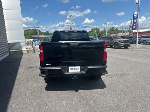 Used 2024 Chevrolet Silverado 1500 LT Trail Boss AWD/4WD image 30
