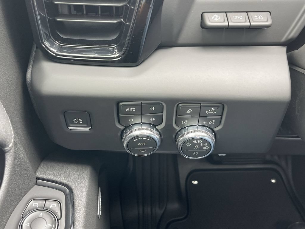 New 2026 GMC Sierra 1500 AT4 w/ AT4 Premium Package AWD/4WD image 18