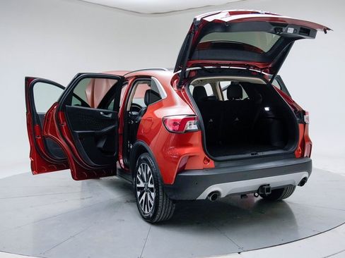 Used 2020 Ford Escape SEL image 19